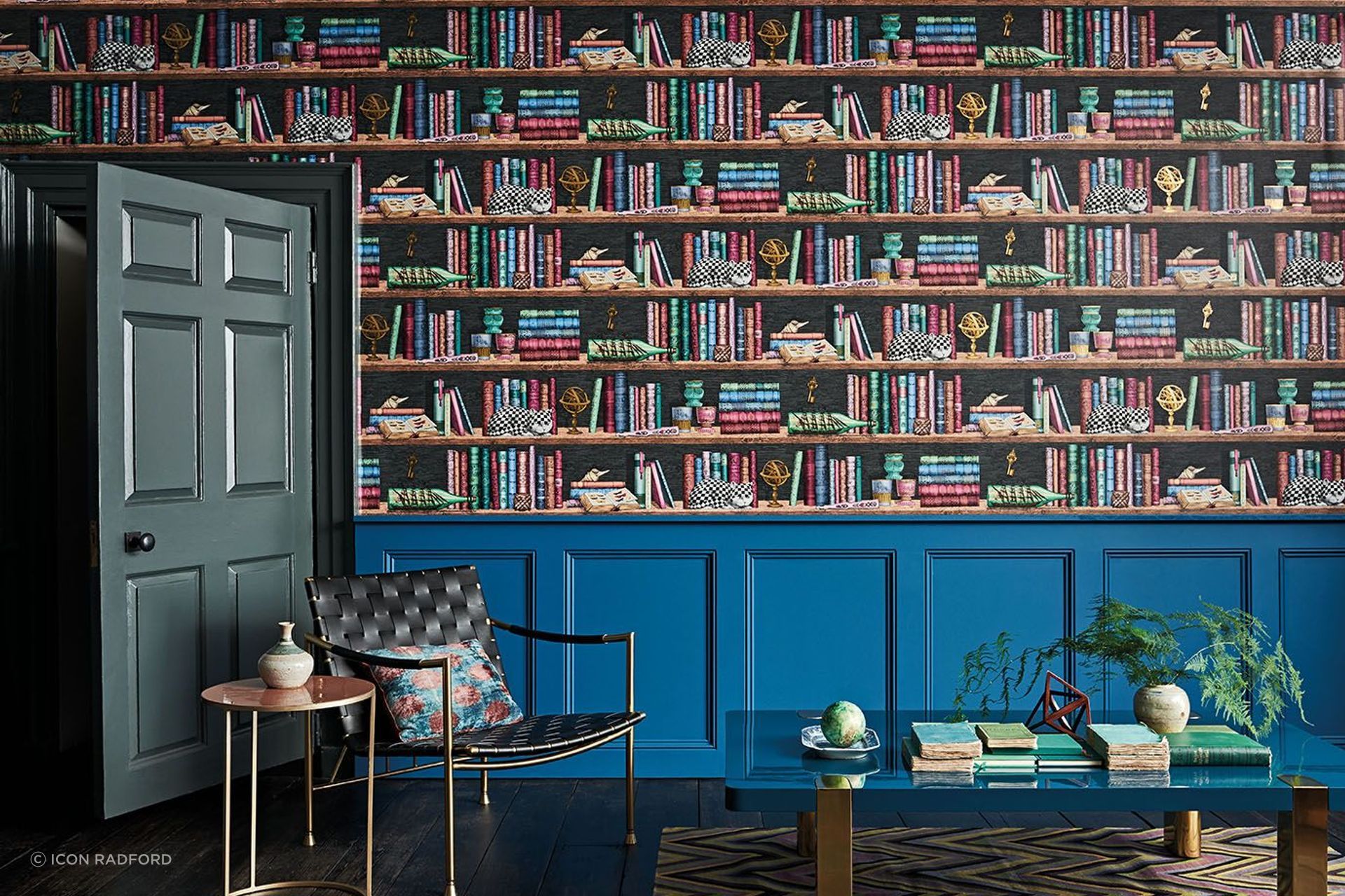 This Fornasetti Senza Tempo Wallpaper by Cole and Son is where elegance and irony are perfectly combined in timeless fashion.