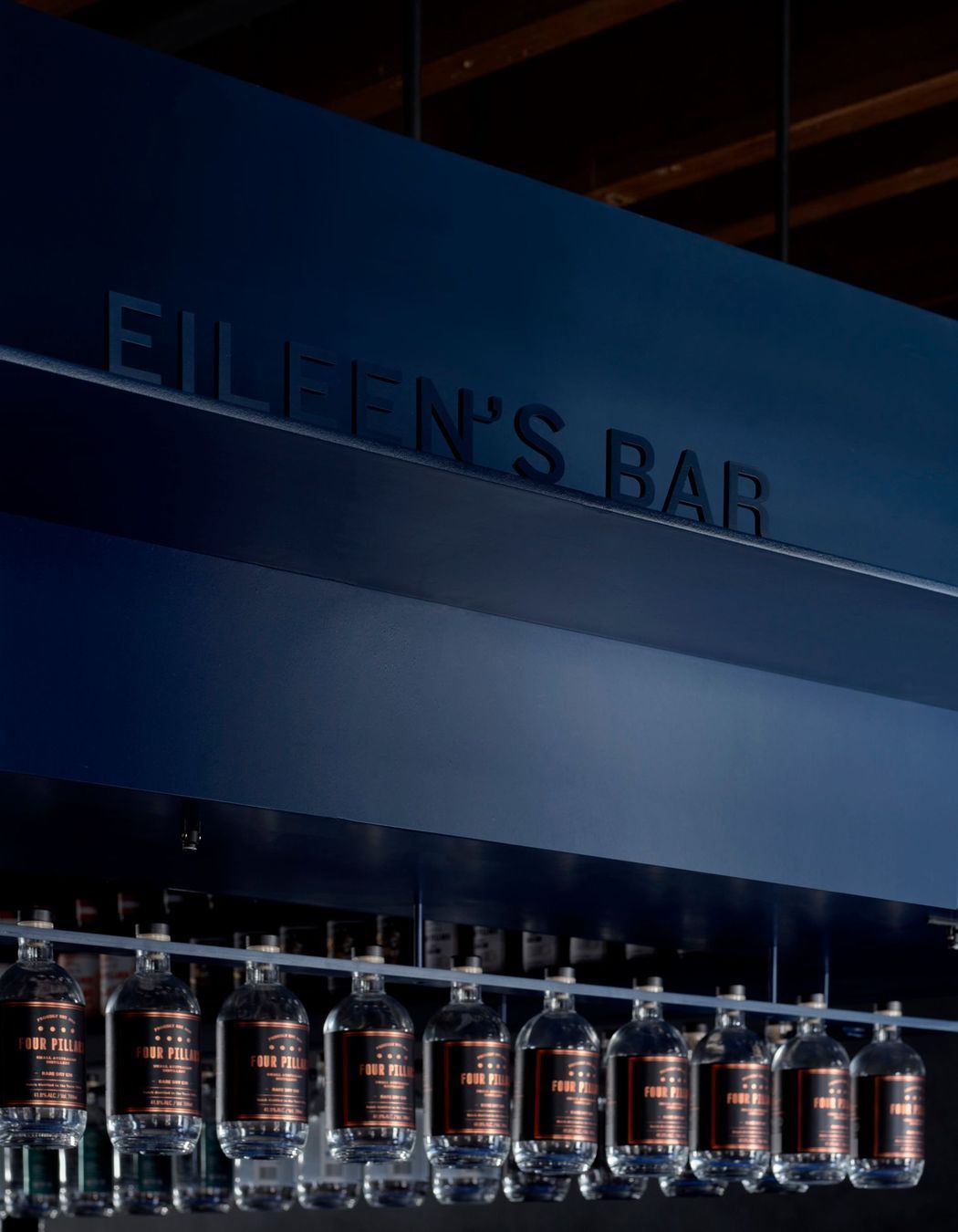 Gin is the protagonist of this Four Pillars Laboratory design story­.