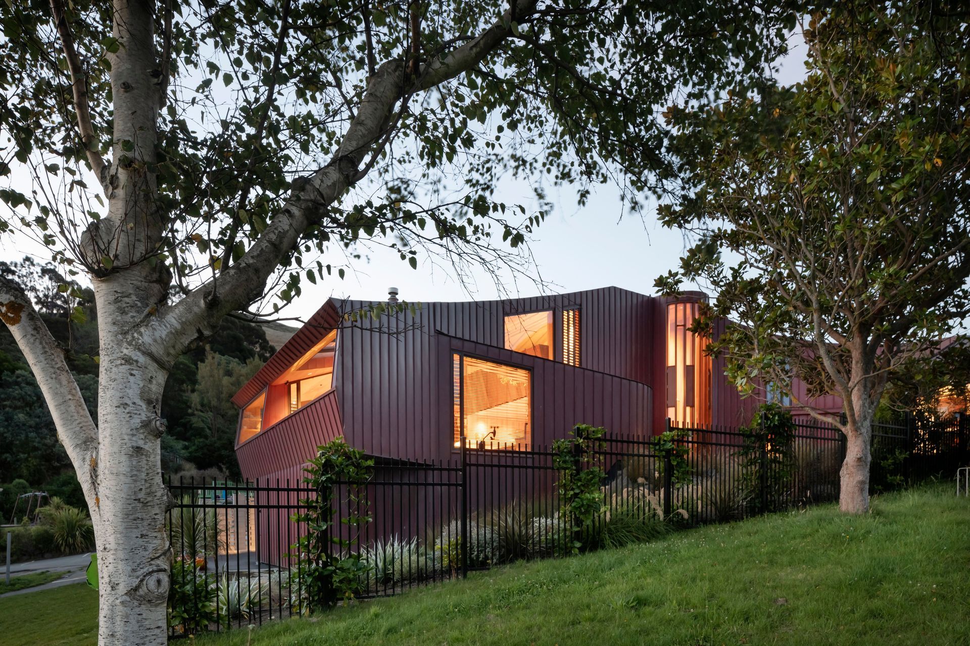 “We got a lot out of that site,” says Brad. “The site is 600sqm. We did well to achieve everything, and hide certain things we didn’t want to see in the landscaping.”