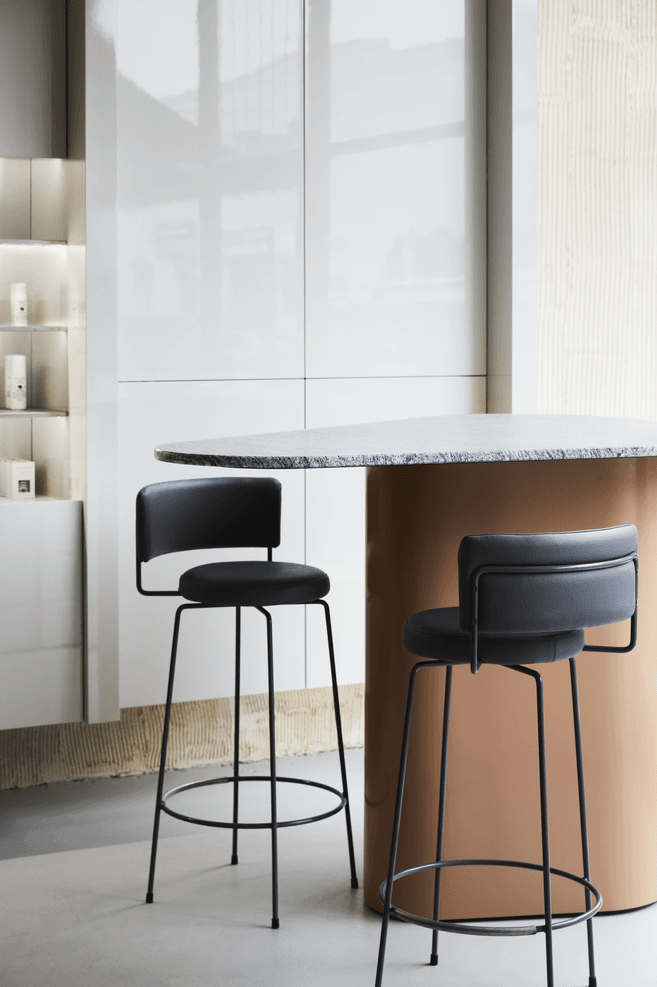 Seen Skin by S&K Group | Interior design by Golden | Photography by Sharyn Cairns