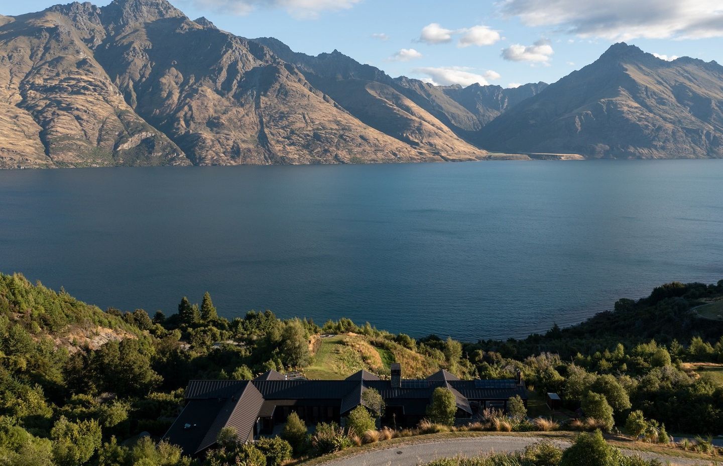 The home enjoys views of Walter Peak to the left and Cecil Peak to the right, as well as the TSS Earnslaw steamboat that travels across the water three times a day.