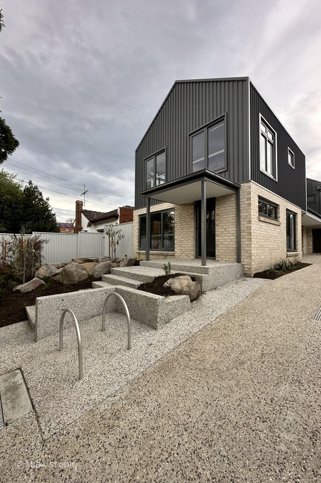Over the past ten years, the studio has refined its approach to social and community housing design, finding a way to combine its love for the 'art' of architecture with the practical needs and requirements of social housing.