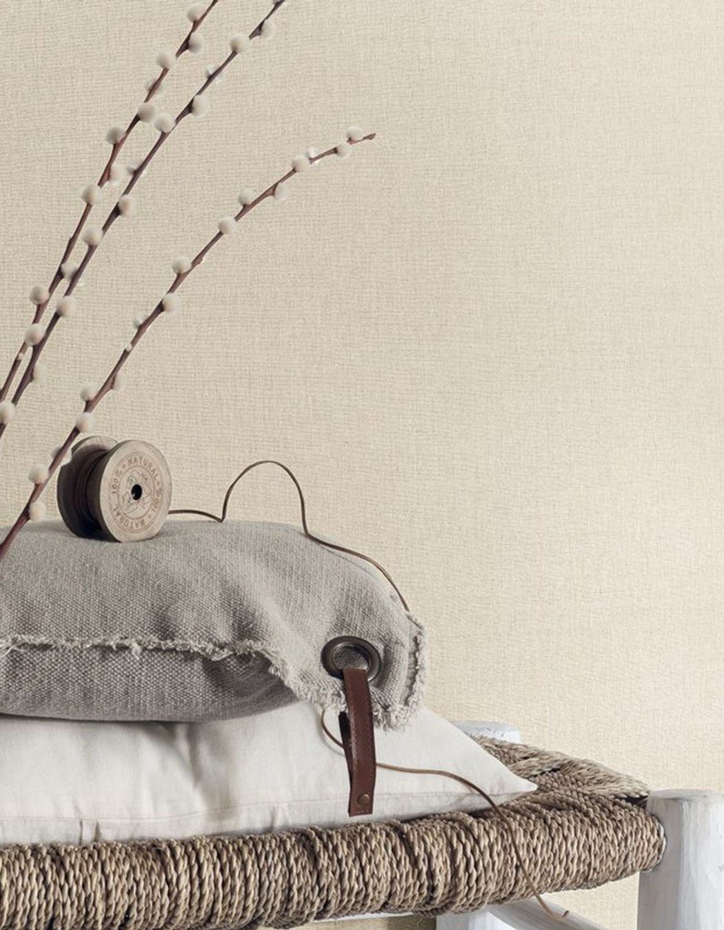 Linen wallpaper by James Dunlop Textiles