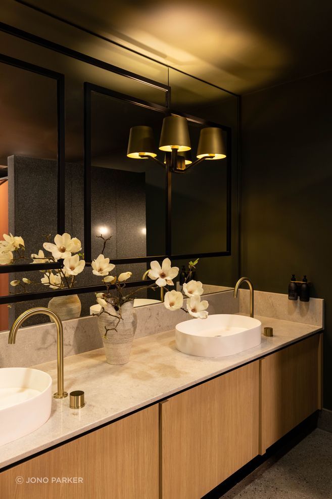 “Our experience in delivering high-quality joinery and striking feature walls across various types of projects guarantees that the final outcome will be not only visually stunning but also perfectly aligned with the client’s vision.” 
