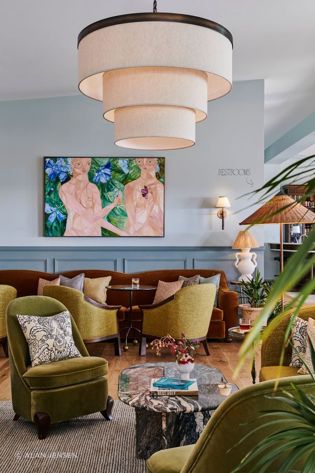 George's lounge and dining at Osborn House, Bundanoon.