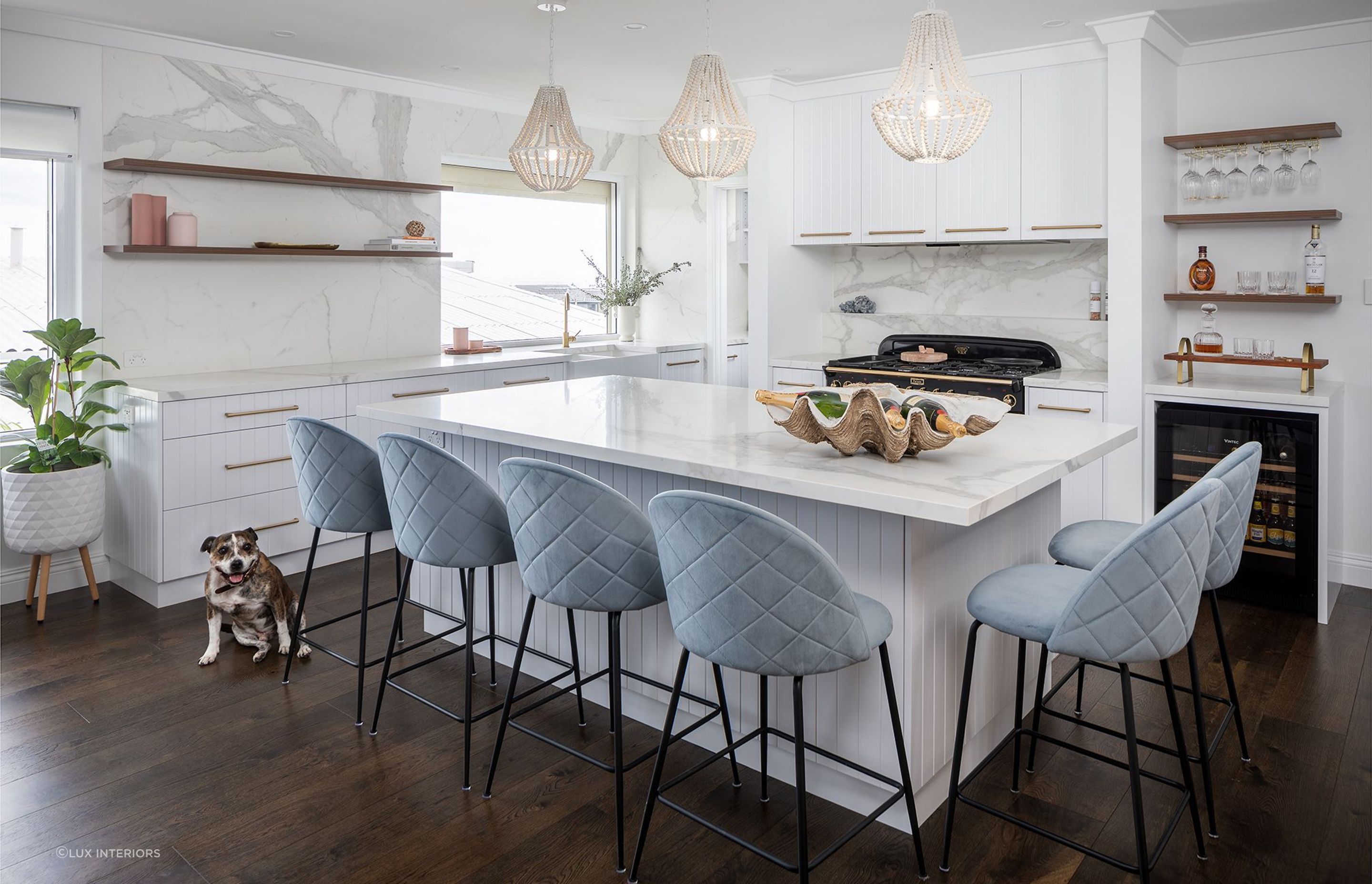 Large counter spaces, high-end appliances, ample storage - the Sholl Project has all the ingredients of a chef's kitchen - Photography: Silvertone Photography