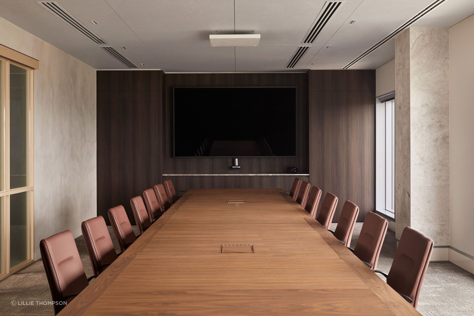An inviting atmosphere for meetings.