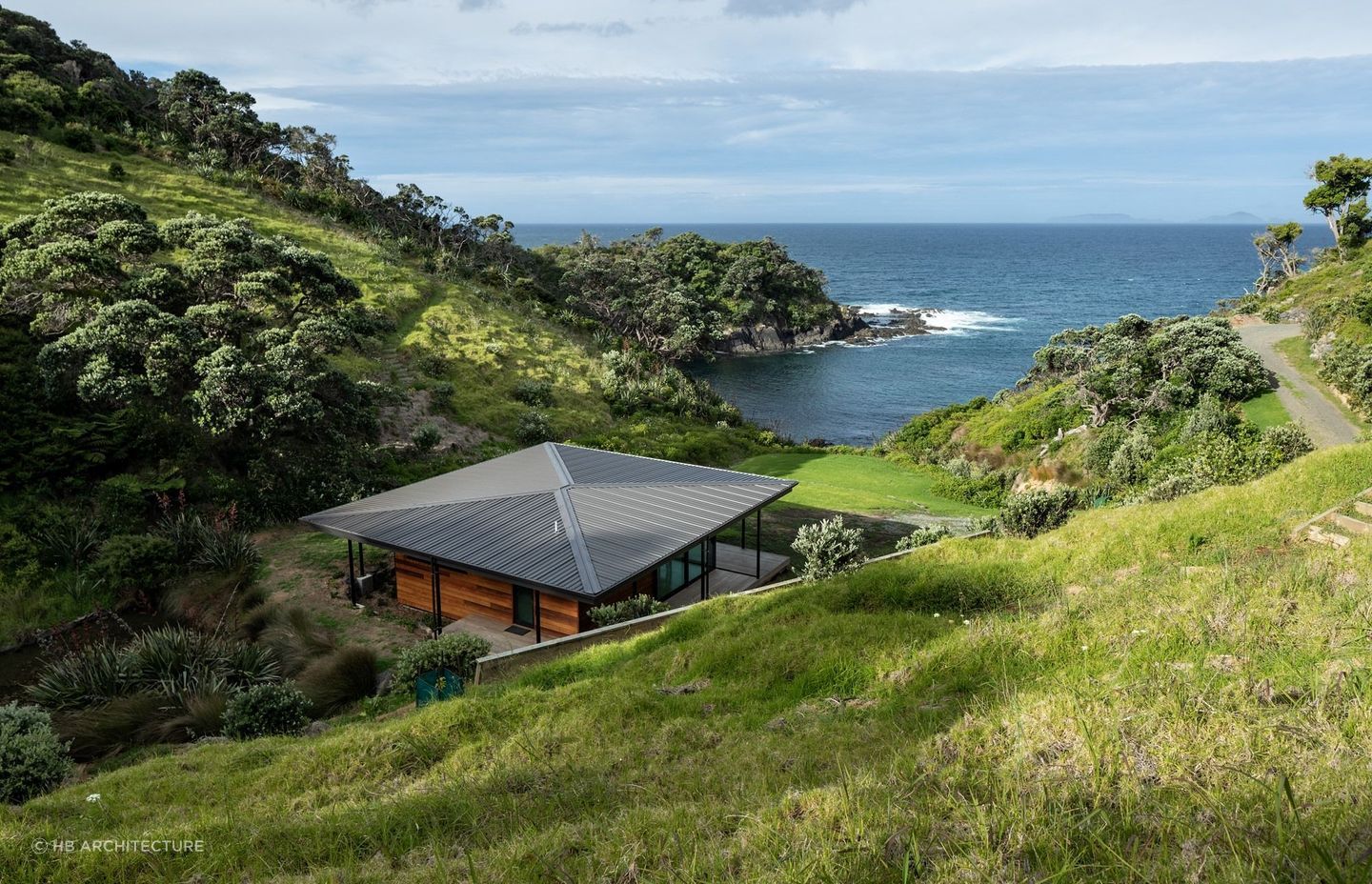 The home enjoys idyllic views of Aorangi Island. | Photography: Simon Devitt