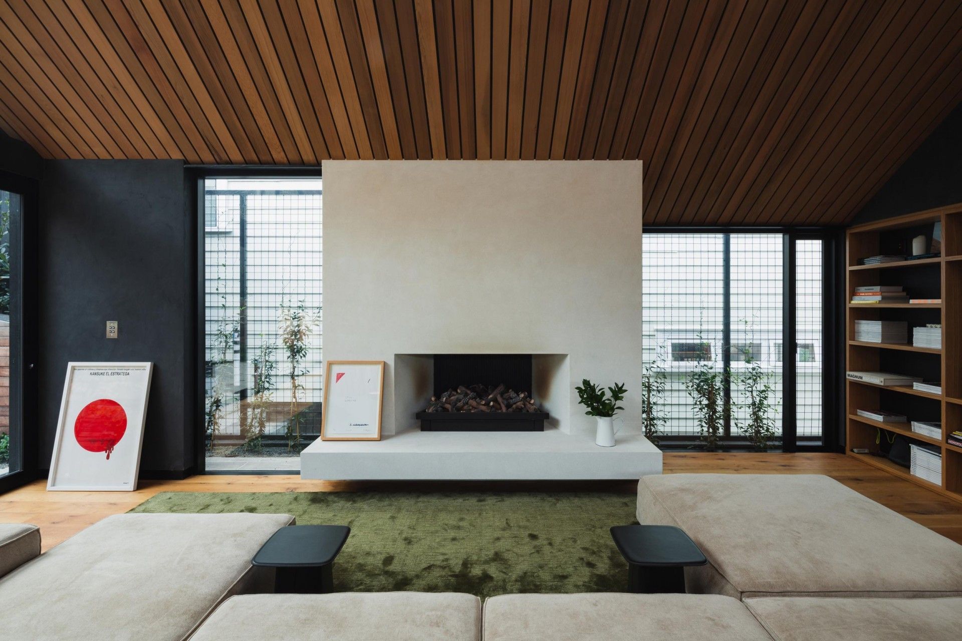 The beautifully appointed interiors are both bold and welcoming. | Photography: Jeremy Hooper