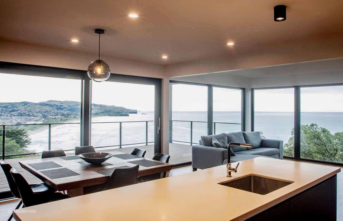 An airtight interior means these exceptional views can be enjoyed in comfort right throughout the year.