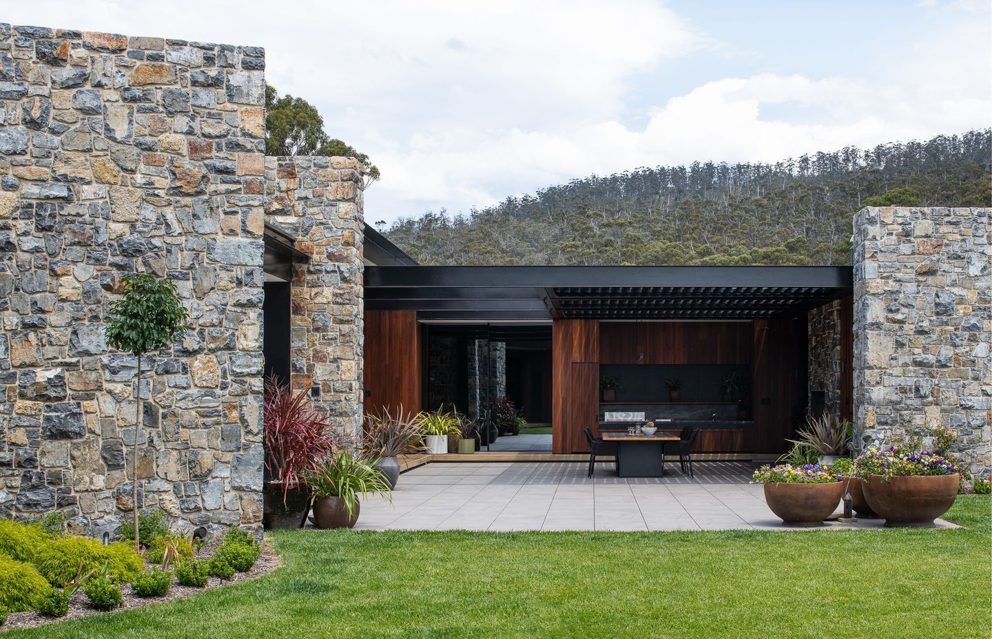  Tinderbox House by Studio Ilk | Photography by Anjie Blair