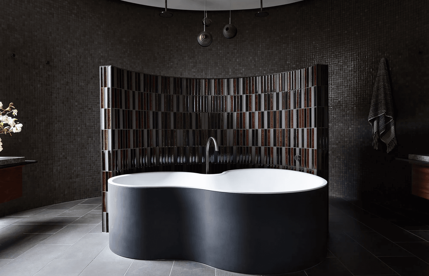 Toorak House by Cera Stribley | Interior design by AV-ID | Photography by Derek Swalwell