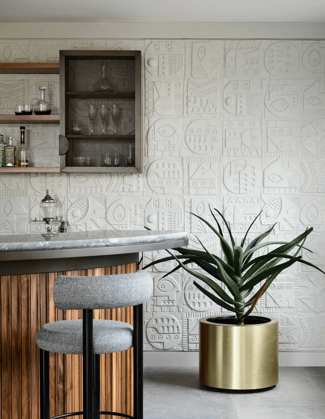 Toorak House by Cera Stribley | Interior design by AV-ID | Photography by Derek Swalwell