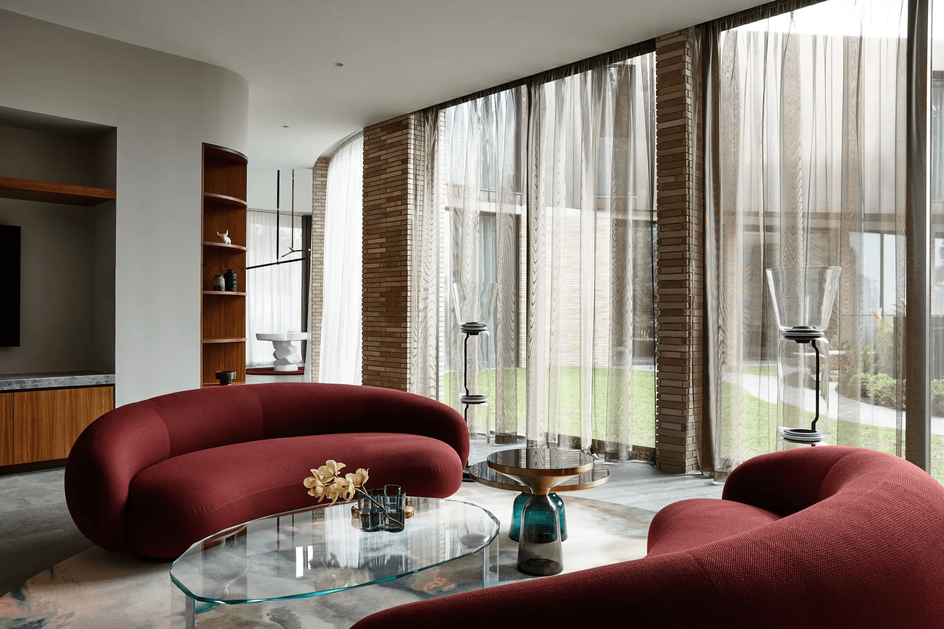 Toorak House by Cera Stribley | Interior design by AV-ID | Photography by Derek Swalwell