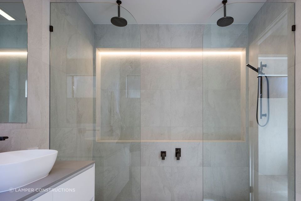 LED lit recessed shower | Photography: Lucas Muro