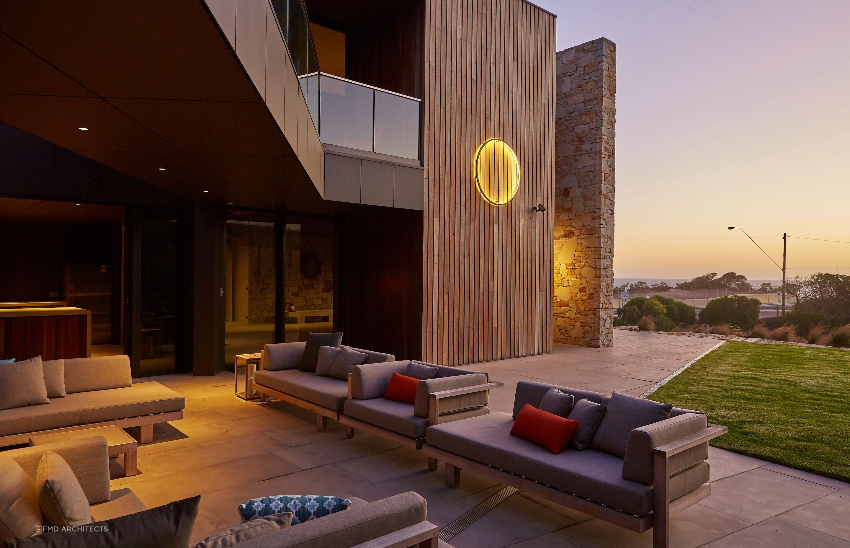 Ocean Residence by FMD Architects | Photography: Derek Swalwell, Fraser Marsden - the perfect outdoor room for a spot of evening relaxation
