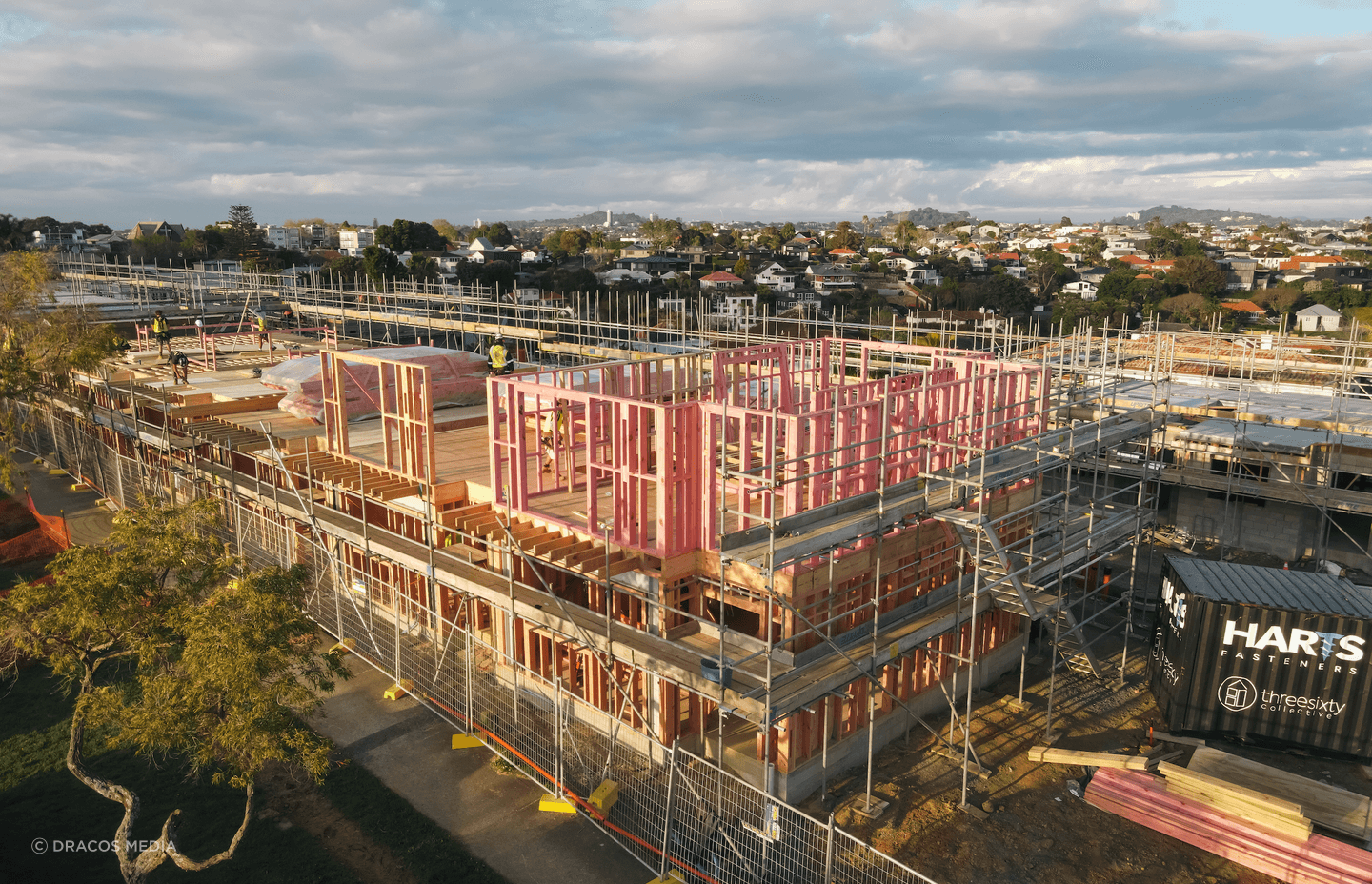 Thanks to an innovative model by Ngāti Whātua Ōrākei, the project creates more affordable home ownership options for their whānau in Ōrākei.
