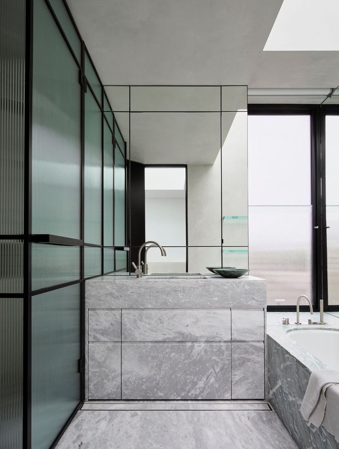 Mirror Image by Smac Studio and Van Rooijen Meyers Architects | Construction by Airth Building | Styling by Clare Delmar | Photography by Anson Smart