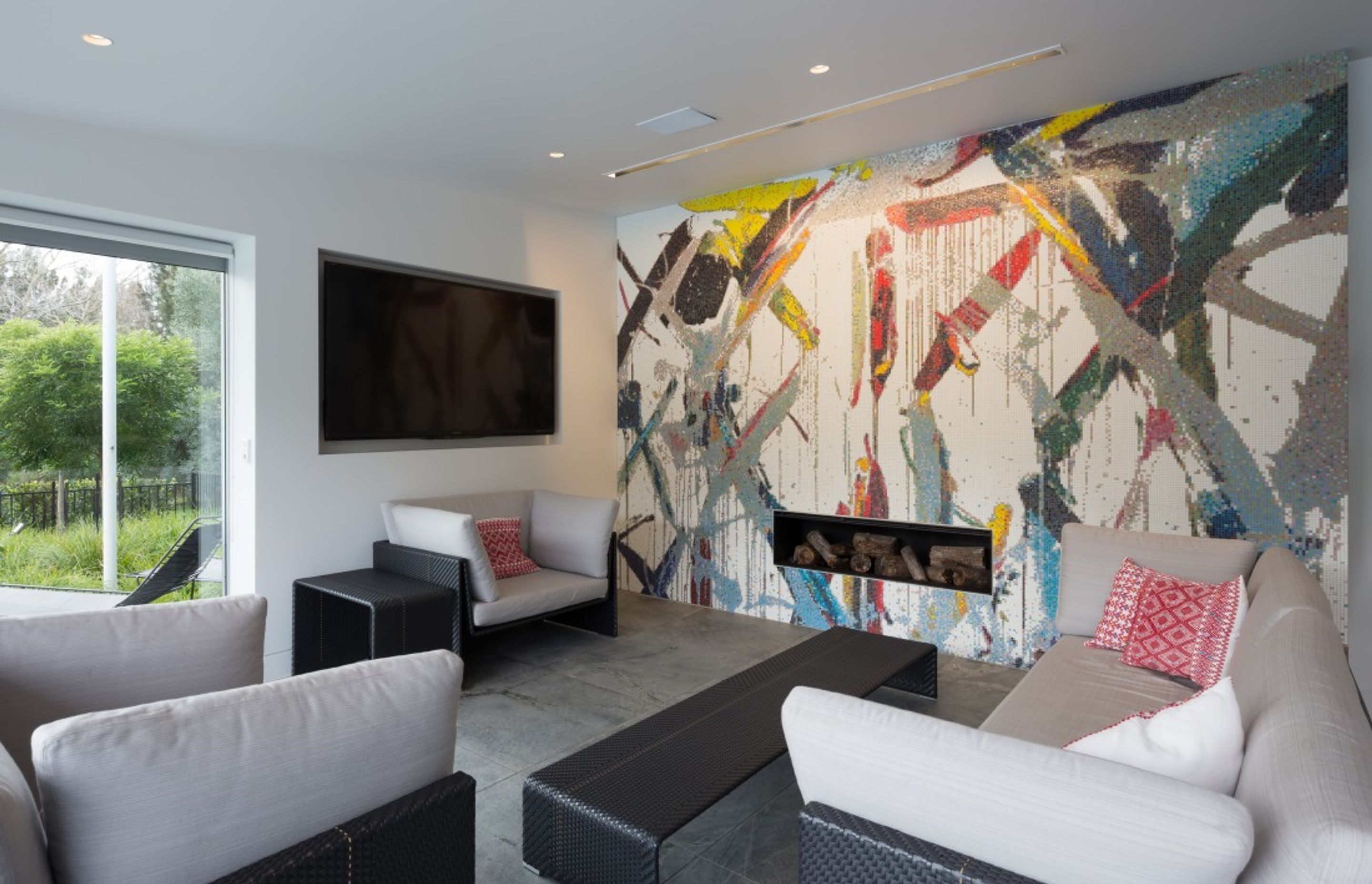 Super-size your favourite art to make it a permanent feature in your favourite space with Bisazza, like the Allen Maddox artwork in the Whitford Estate pool room