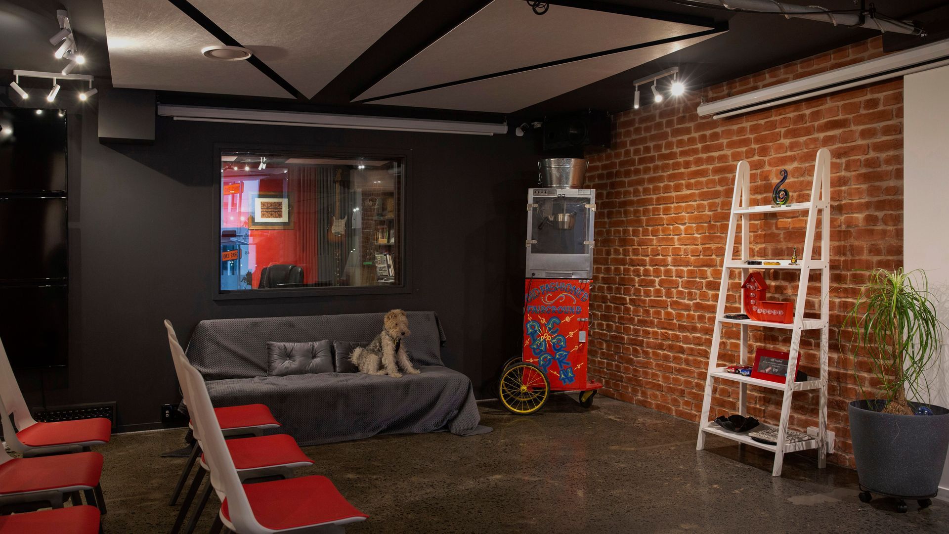 Cath Vincent TV show interview with Lisa Day video