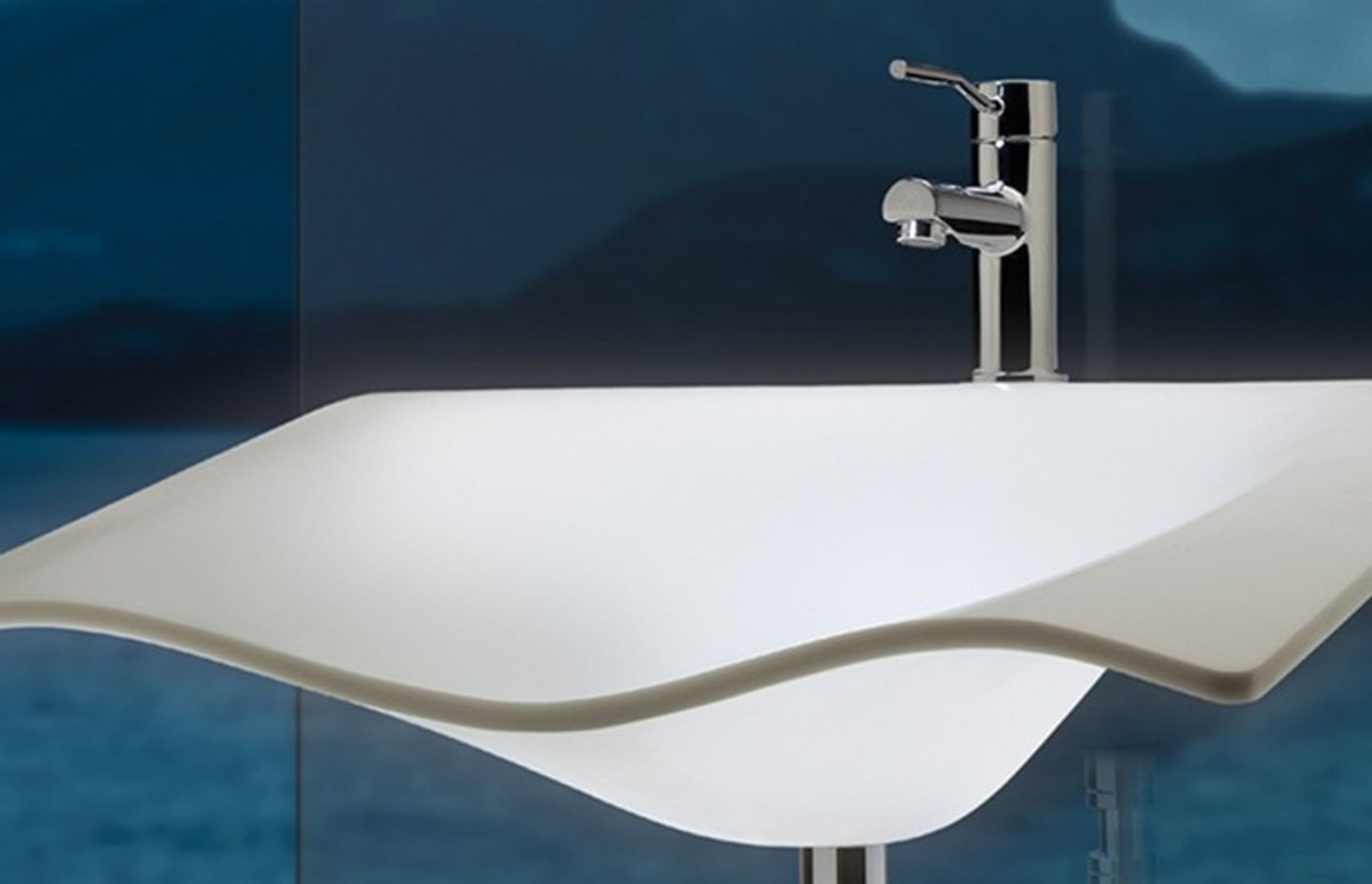 The Flight range of basins are designed for those that have limited mobility.