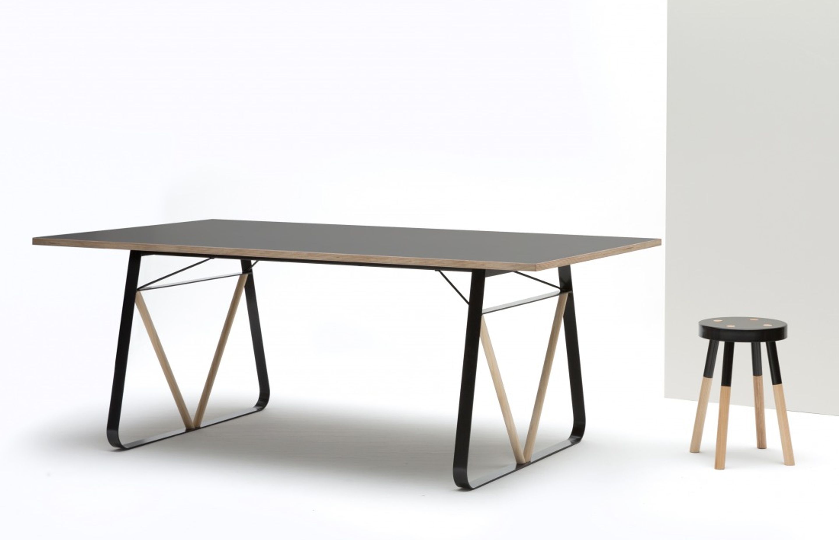 The Shift Table and 470mm Y-Stool