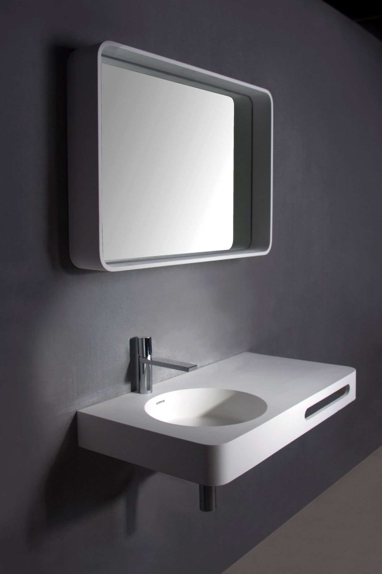 Cirque Solid Surface Basins by Progetto