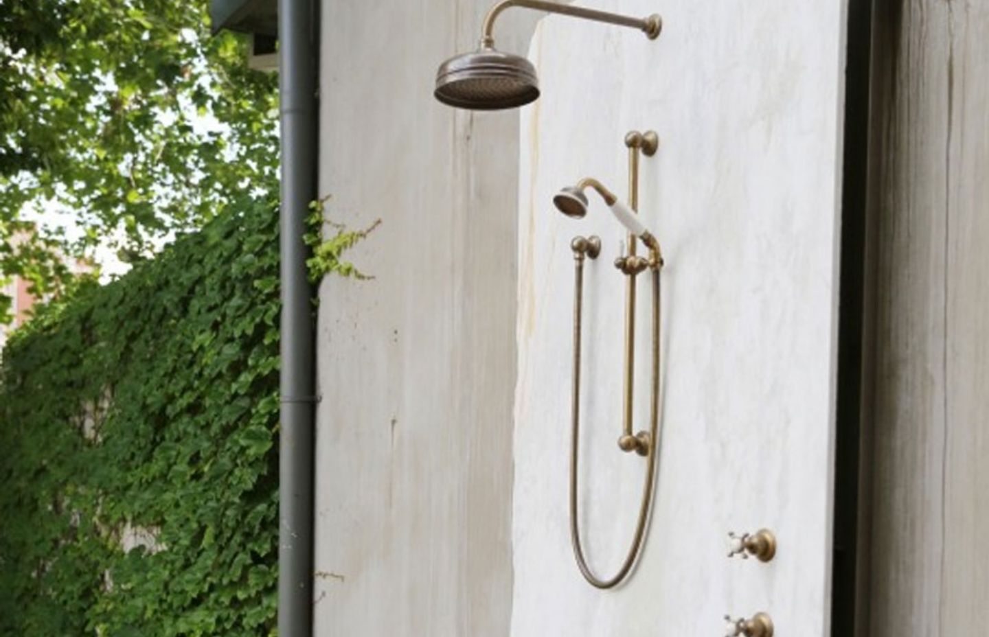 Perrin & Rowe Outdoor Showers are made to withstand salt and sun