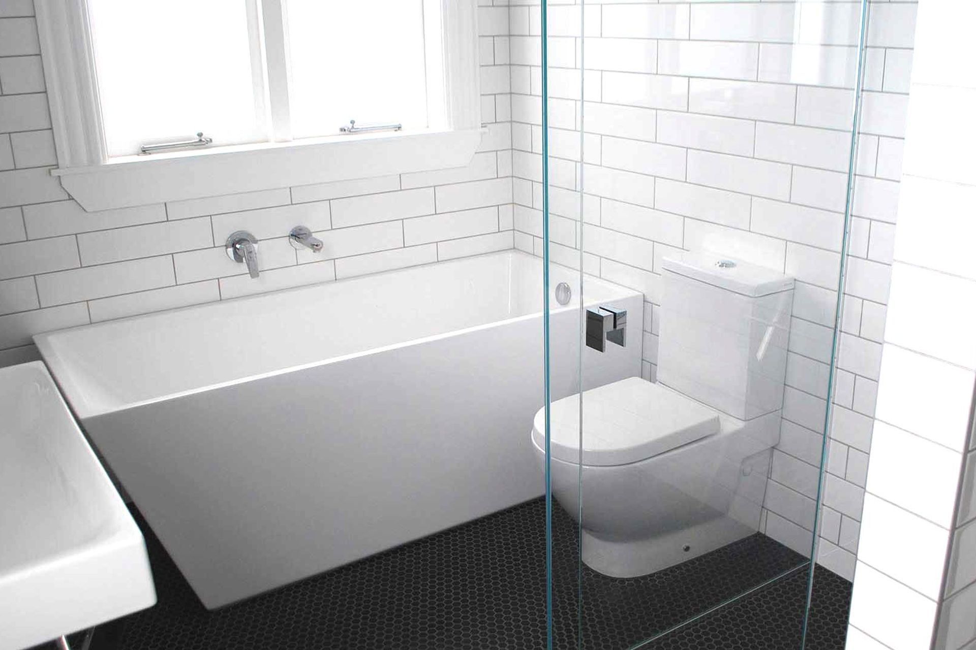 Frameless Box Showers