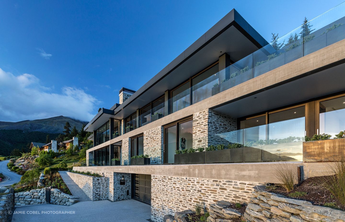 Mason and Wales, Queenstown — a stunning alpine home with exquisite natural stone cladding — Photography by Jamie Cobel