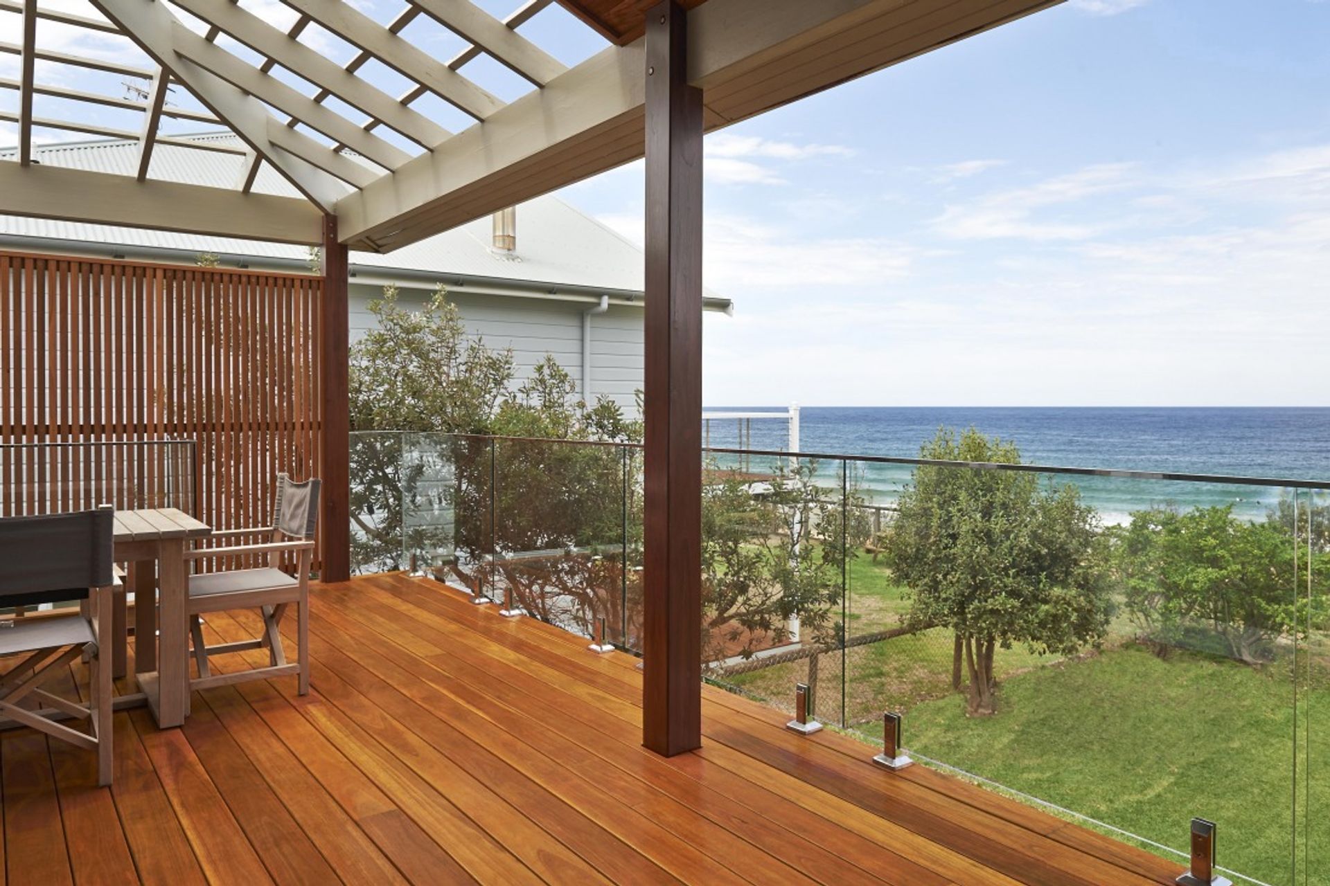 An unbeatable finish with no nailsclick to add a caption