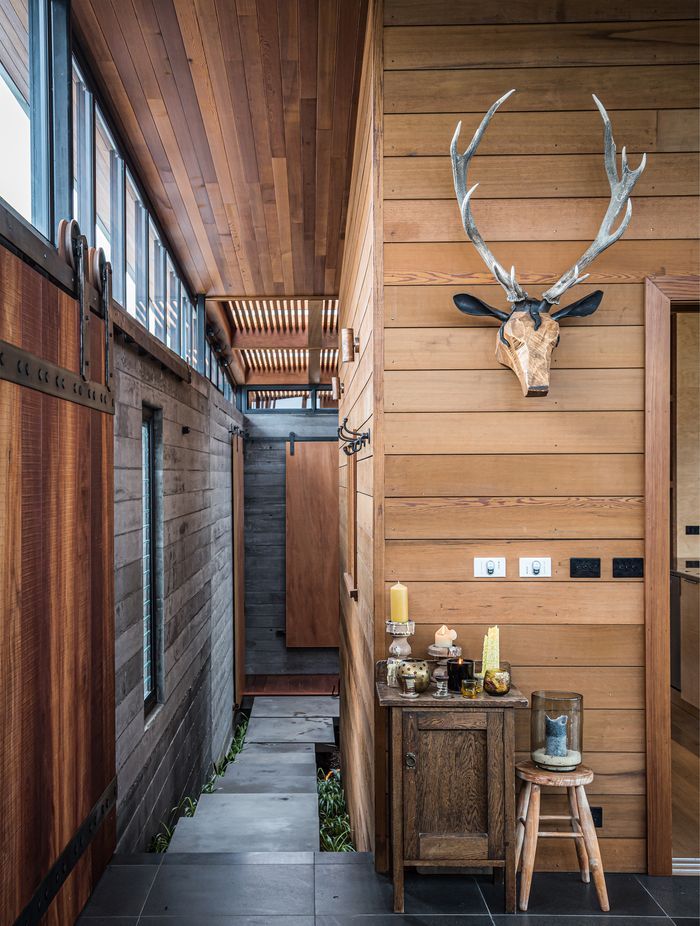 The barn door and stag'e head are crafted elements by Jamie Pickernell.
