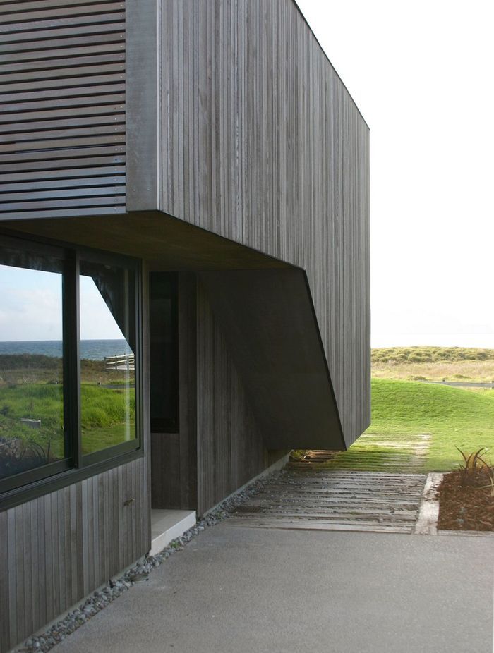 Omaha Beach House by Daniel Marshall Architects