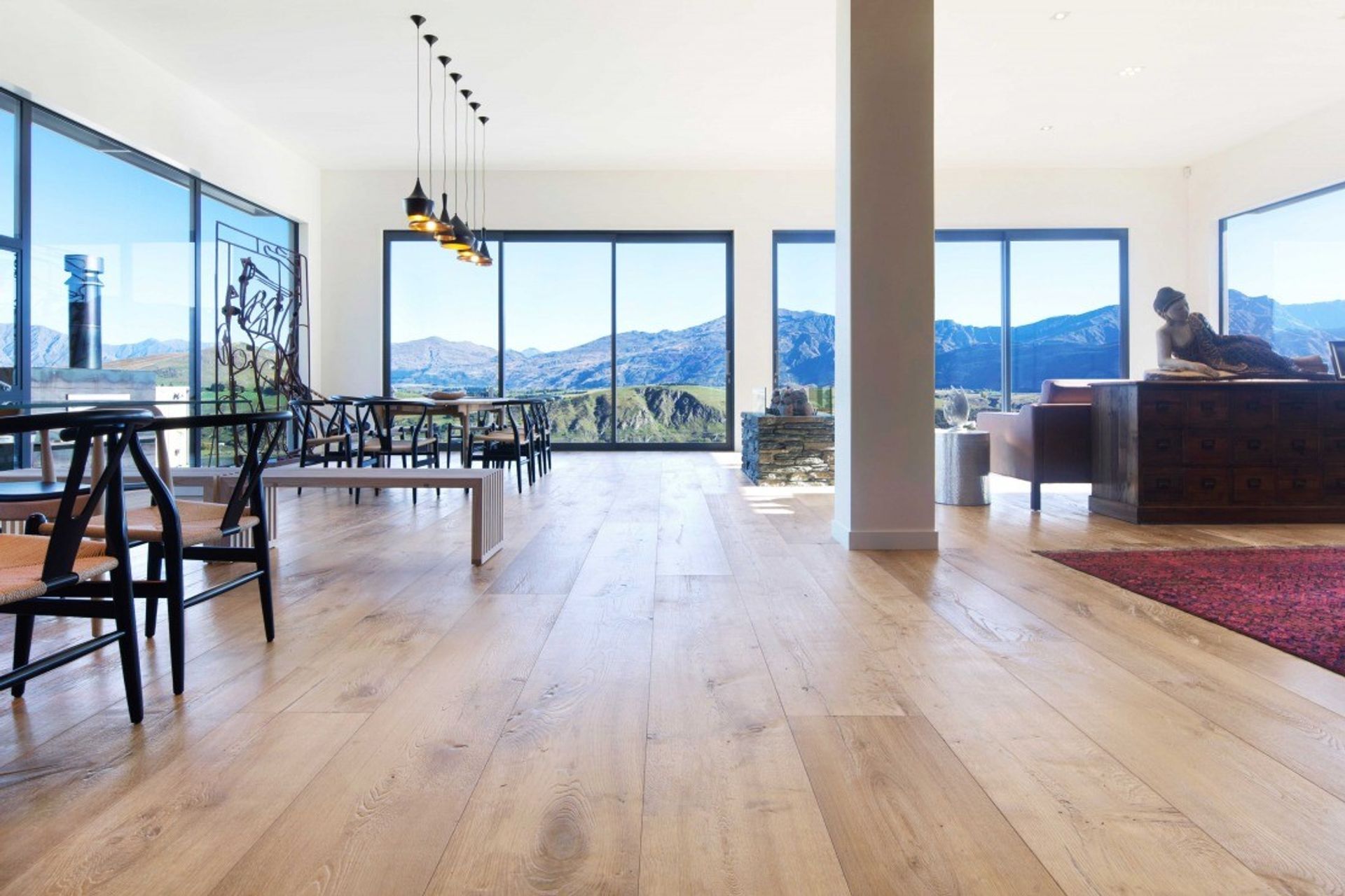 Engineered flooring can come in a variety of sizes, including 340mm like the Manor Grande Classic – Luxury French Oak Extreme Wide Plank Flooring
