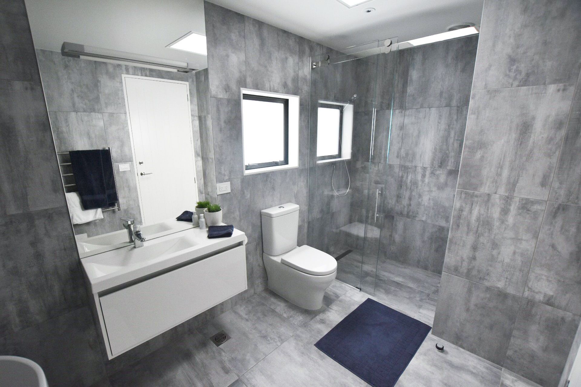 Sliding Door Showers