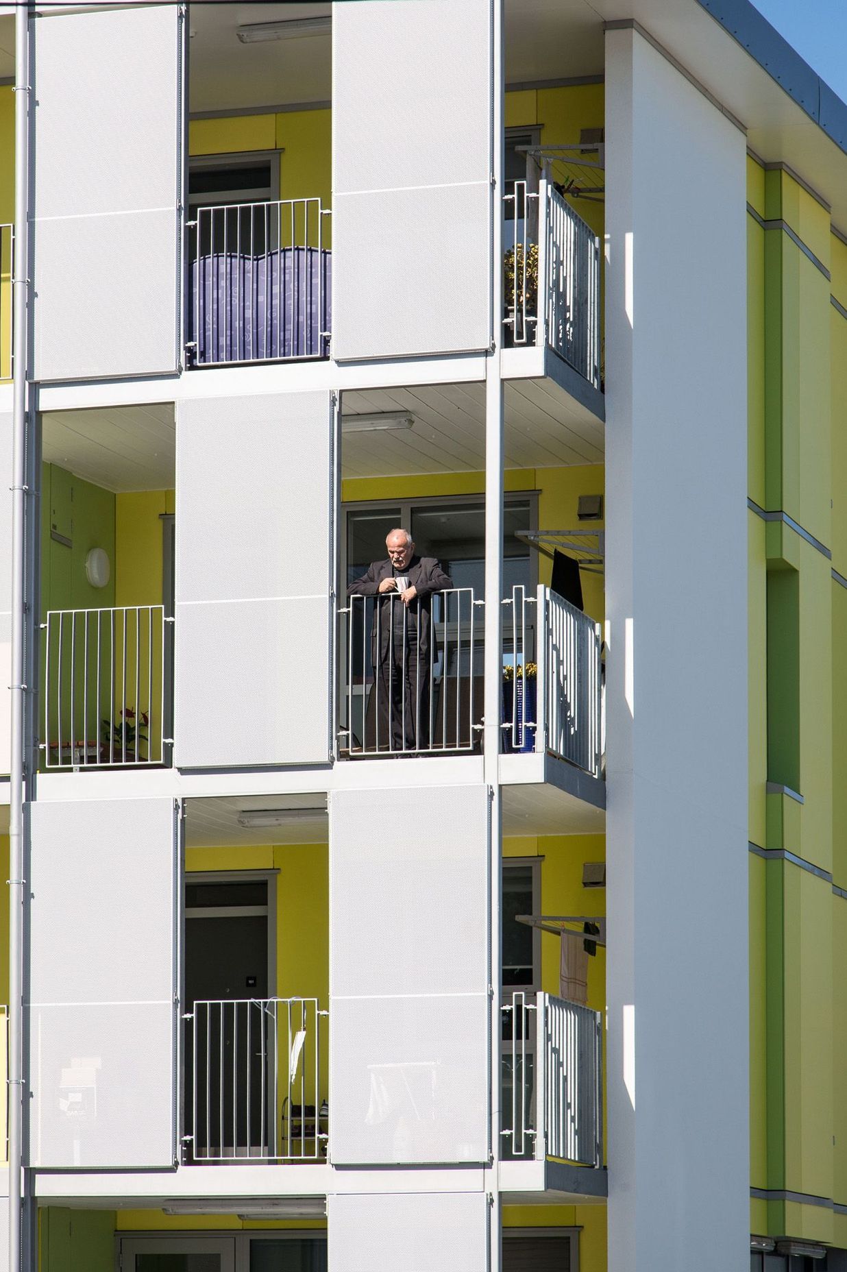 DGSE is investigating medium-density housing opportunities in Tauranga, similiar to the WCC Marshall Court Apartments in Wellington, above. Photographed by Paul McCredie.