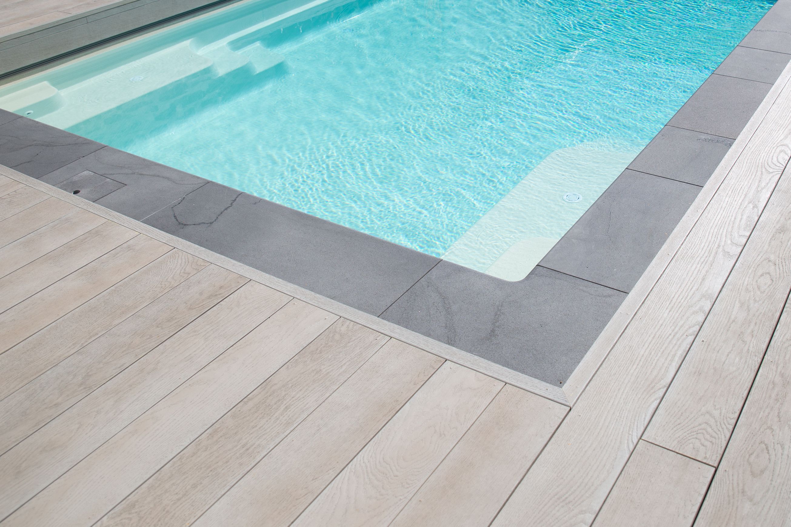 Bluestone Pool Coping