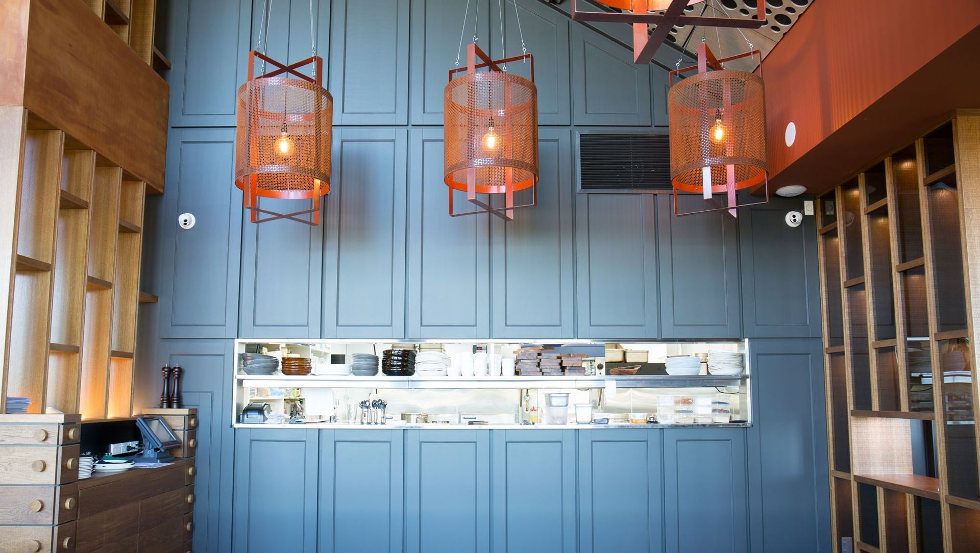 The Wayward Pigeon banner