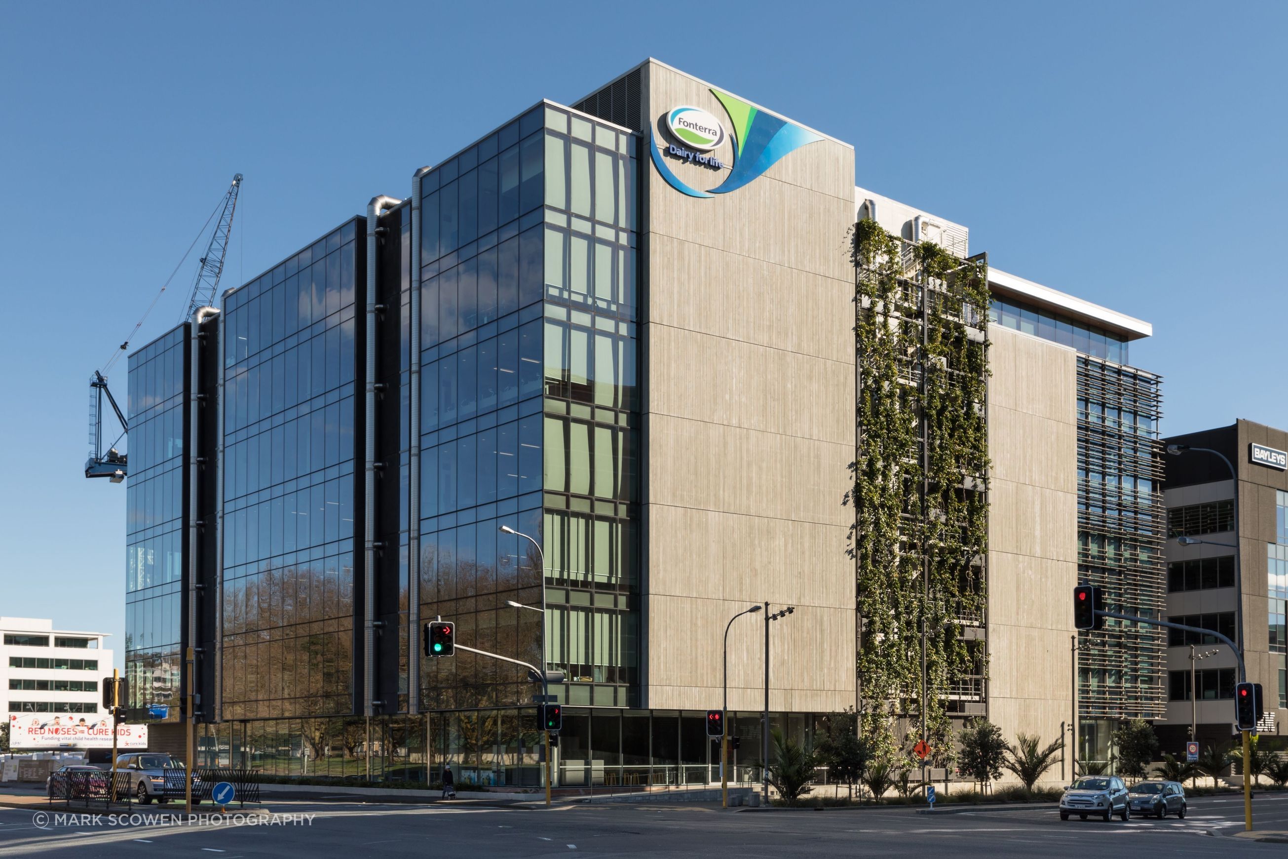 SRS Green Facades | Screens