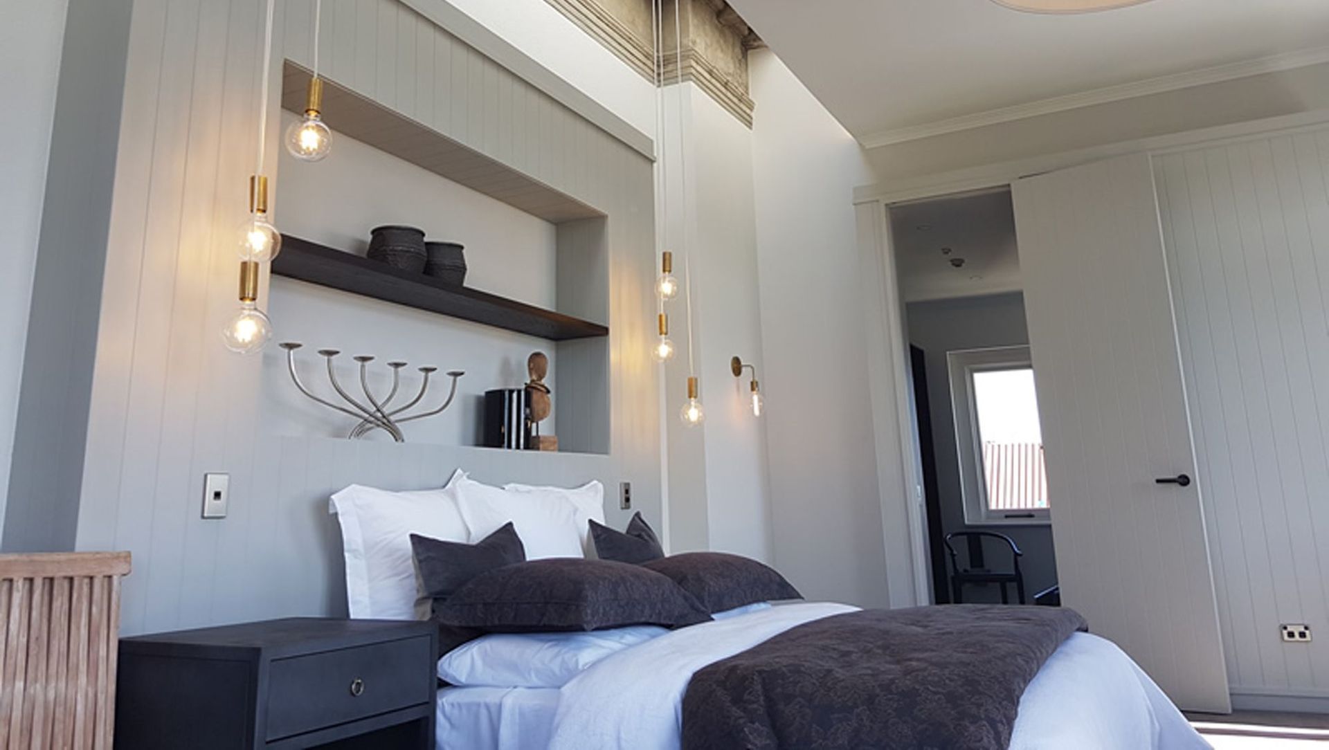 Chambers & Station banner