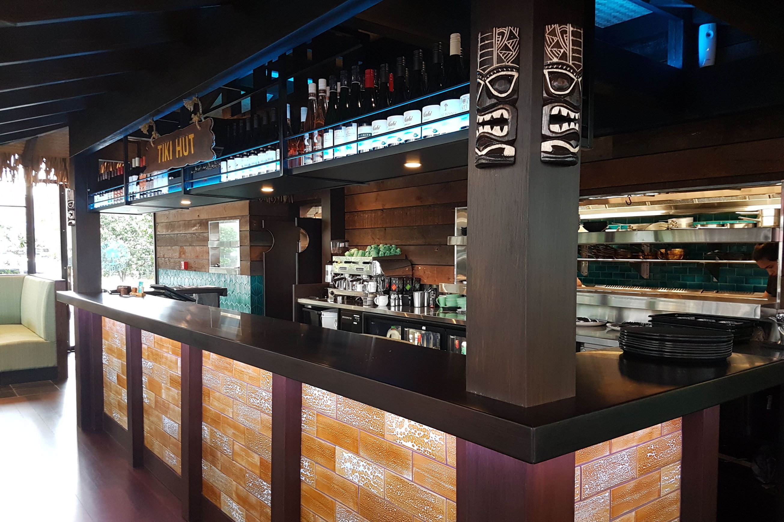 Bar & Cafe Tops