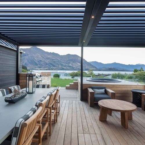 Locarno RLX200 Louvre Roof System