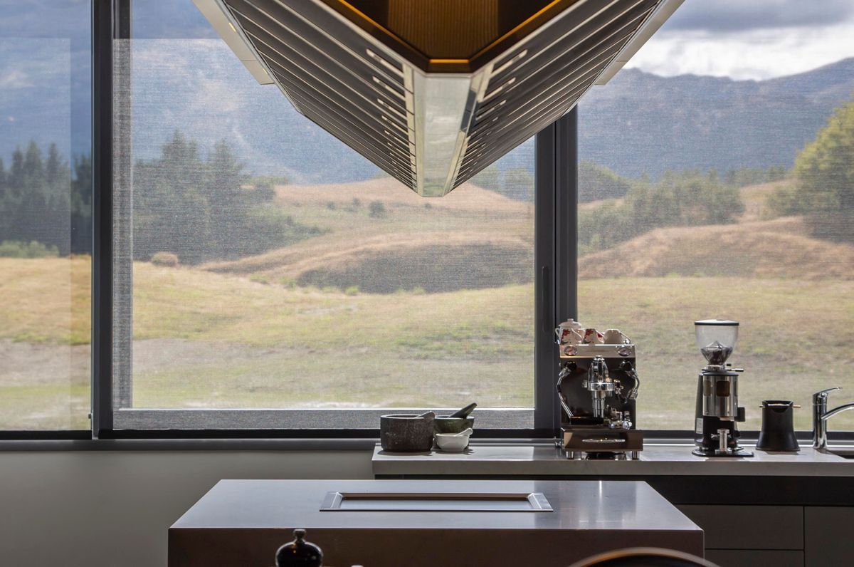 Slopehill kitchen | Masterwood Joinery, SB Design
