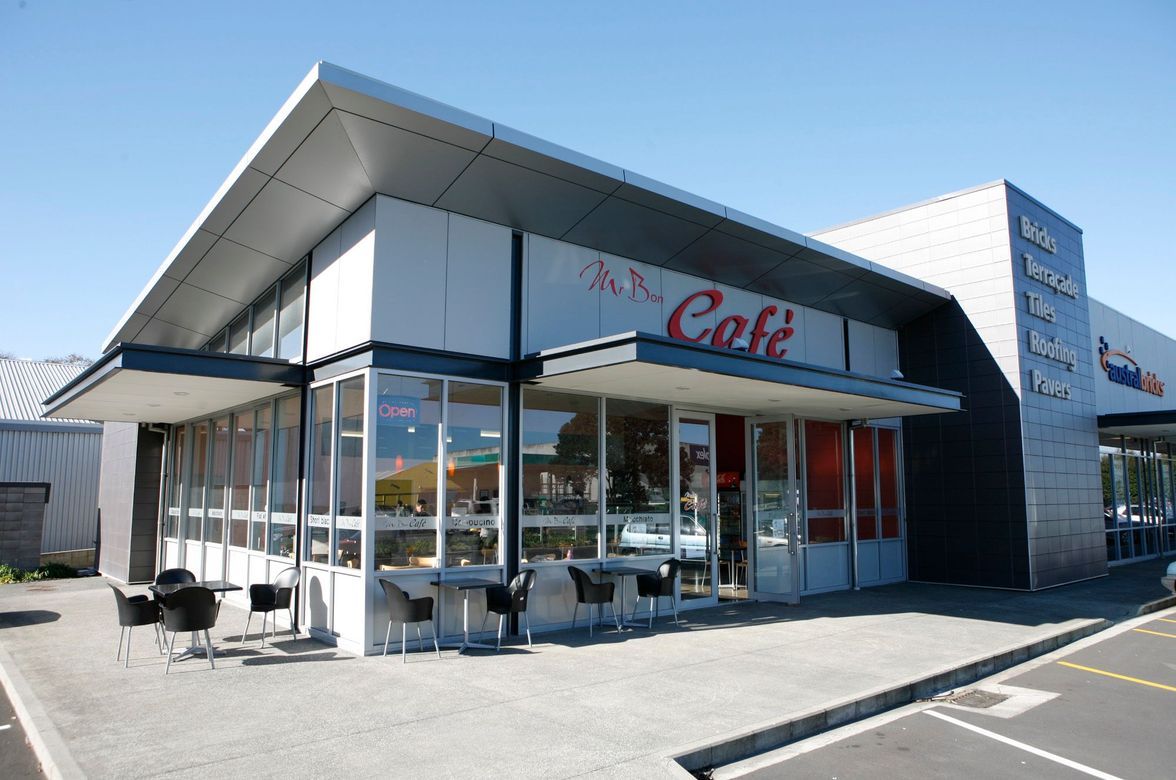 956 Great South Road