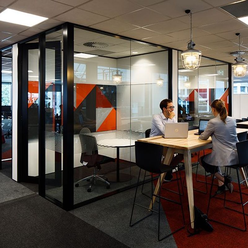 A Series 132  Aluminium Partitioning System