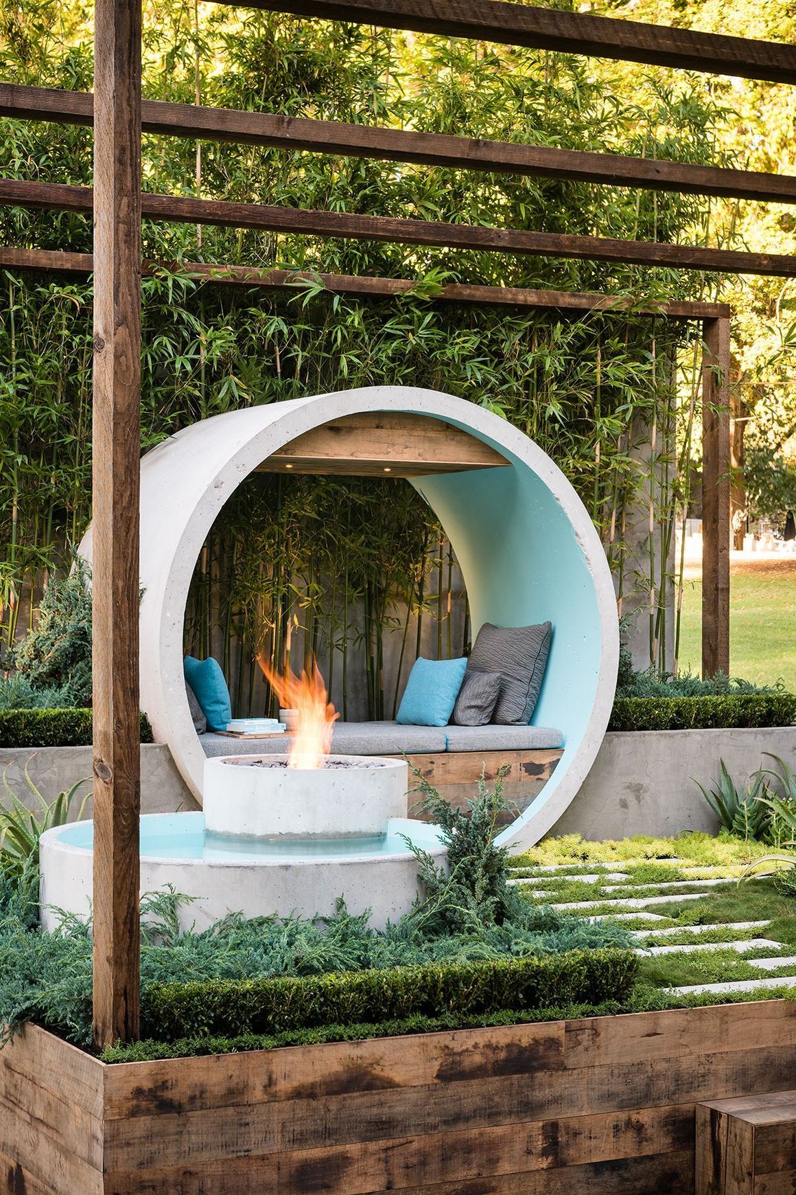 EcoSmart AB8 Ethanol Fireplace 
