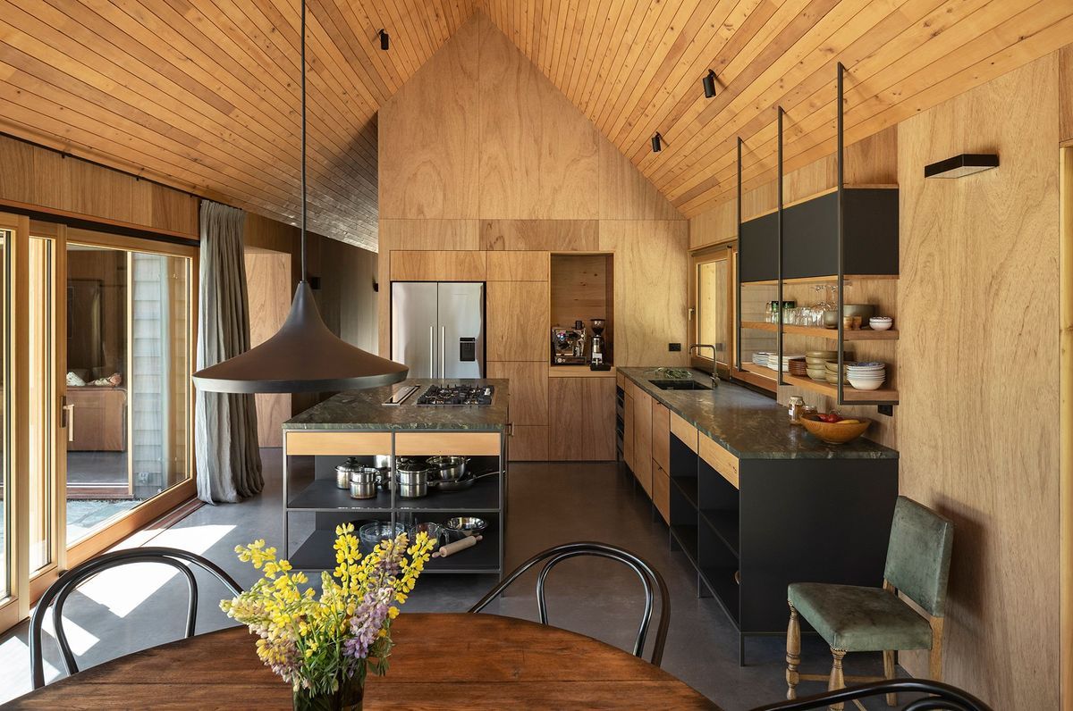 Wanaka Crib