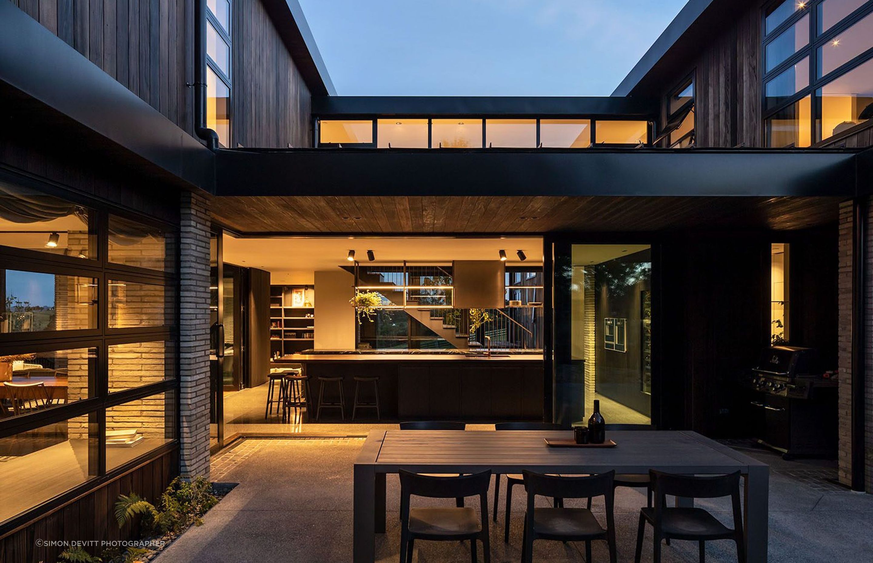 The architects wanted to sew the landscape into the structure, and achieved that with the use of multiple courtyards that connect spaces both with each other and with the site and wider surrounds.