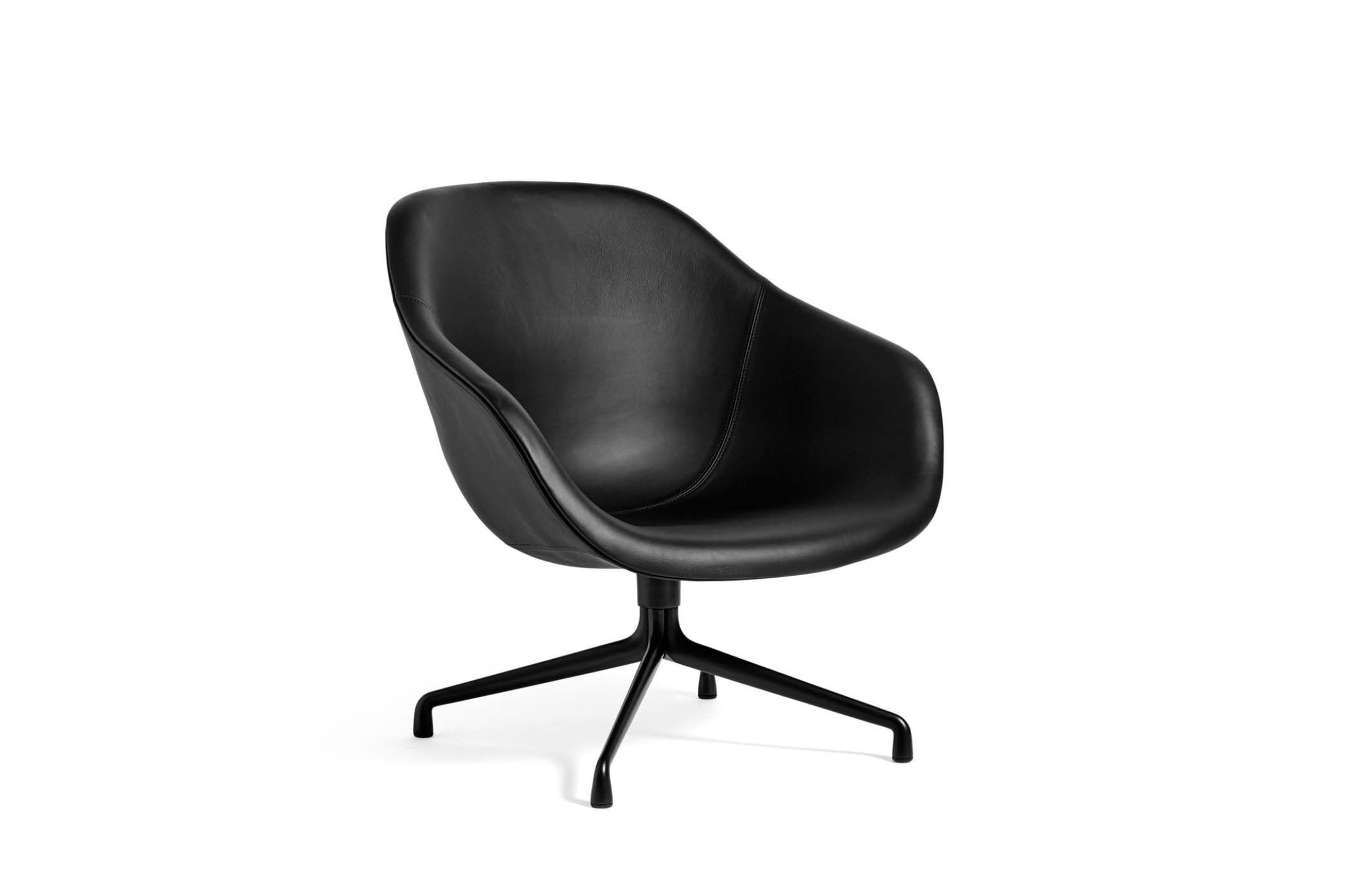 About a Lounge AAL81 by HAY