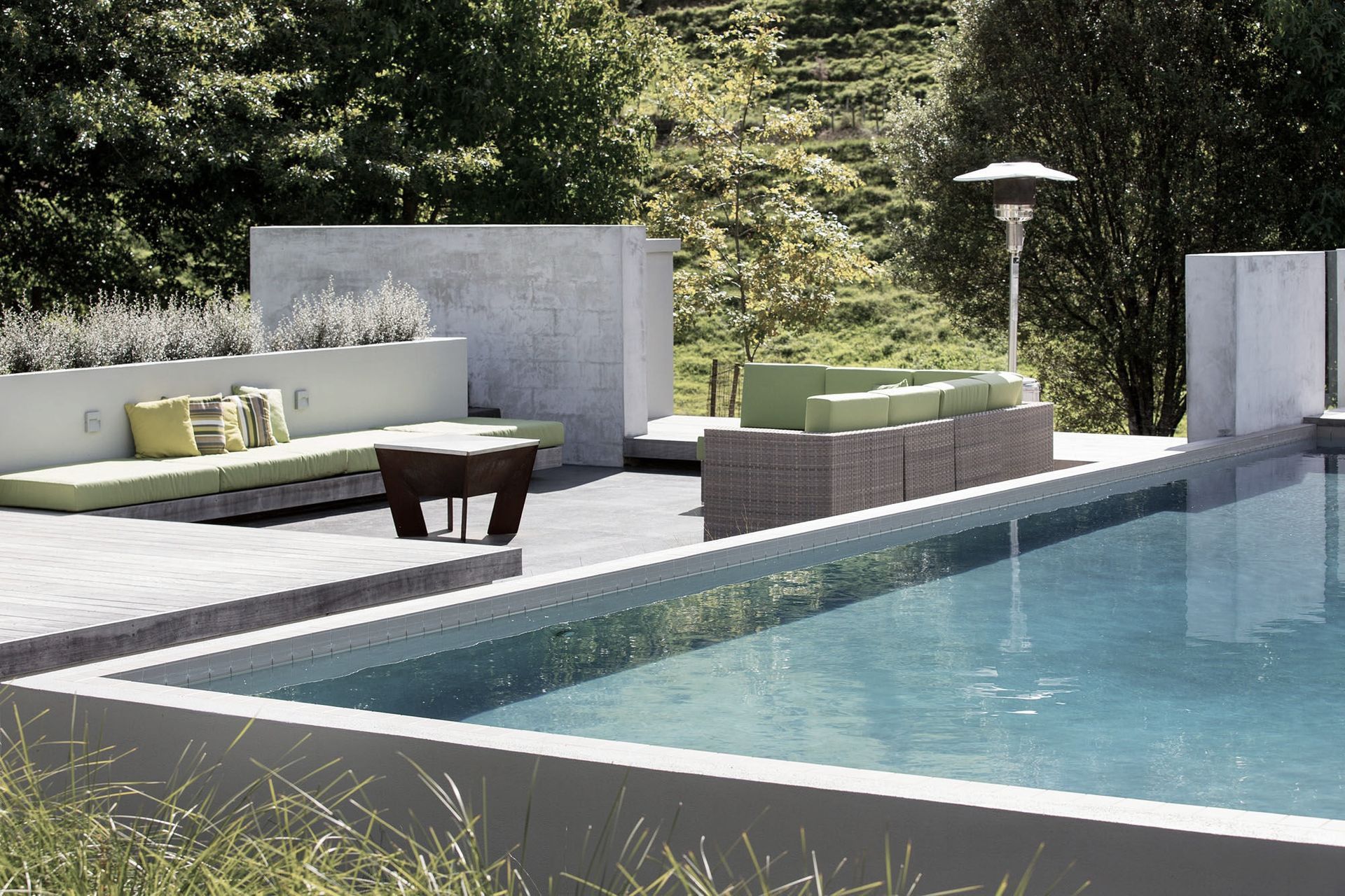 Hero Banner for Acacia Landscapes & Pool Construction